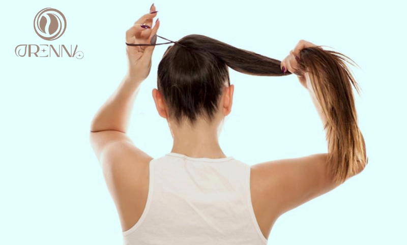 Hạn chế chạm tay vào tóc, buộc tóc quá chặt