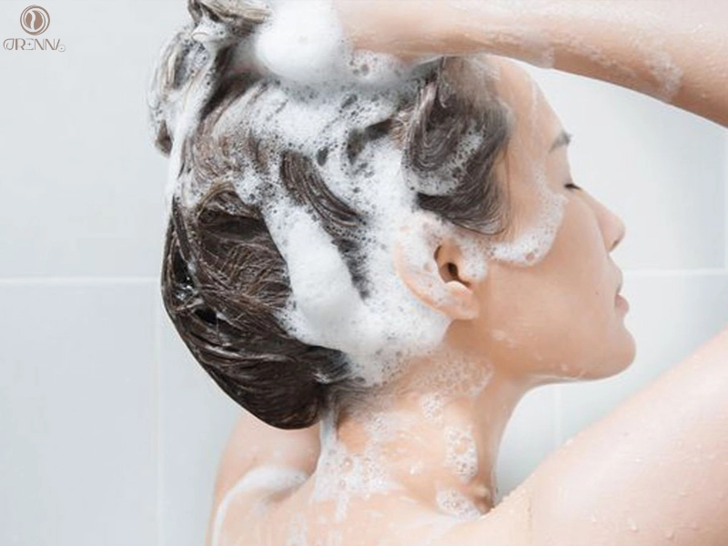 Tại sao nên chọn dầu gội không chứa sulfate, paraben và silicon?